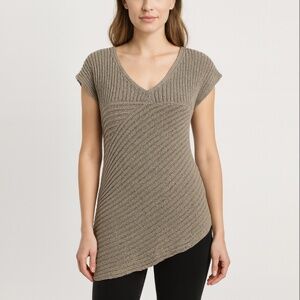 NWOT BASK ATELIER Asymmetrical Knit Top Sleeveless V-Neck Sweater Tank Size S